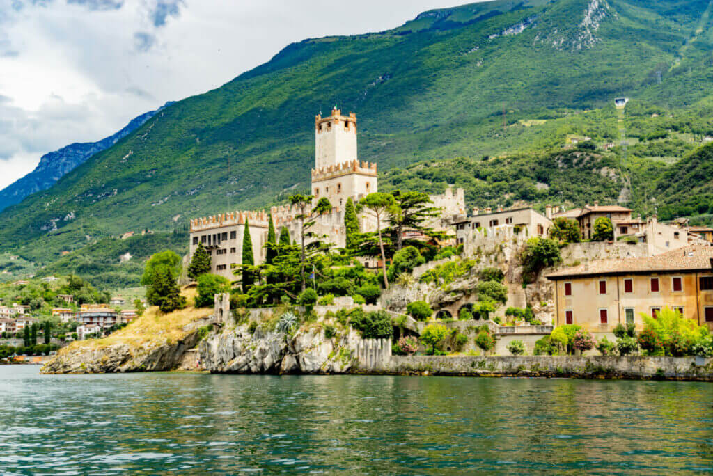 Malcesine am Ufer des Gardasees perViam
